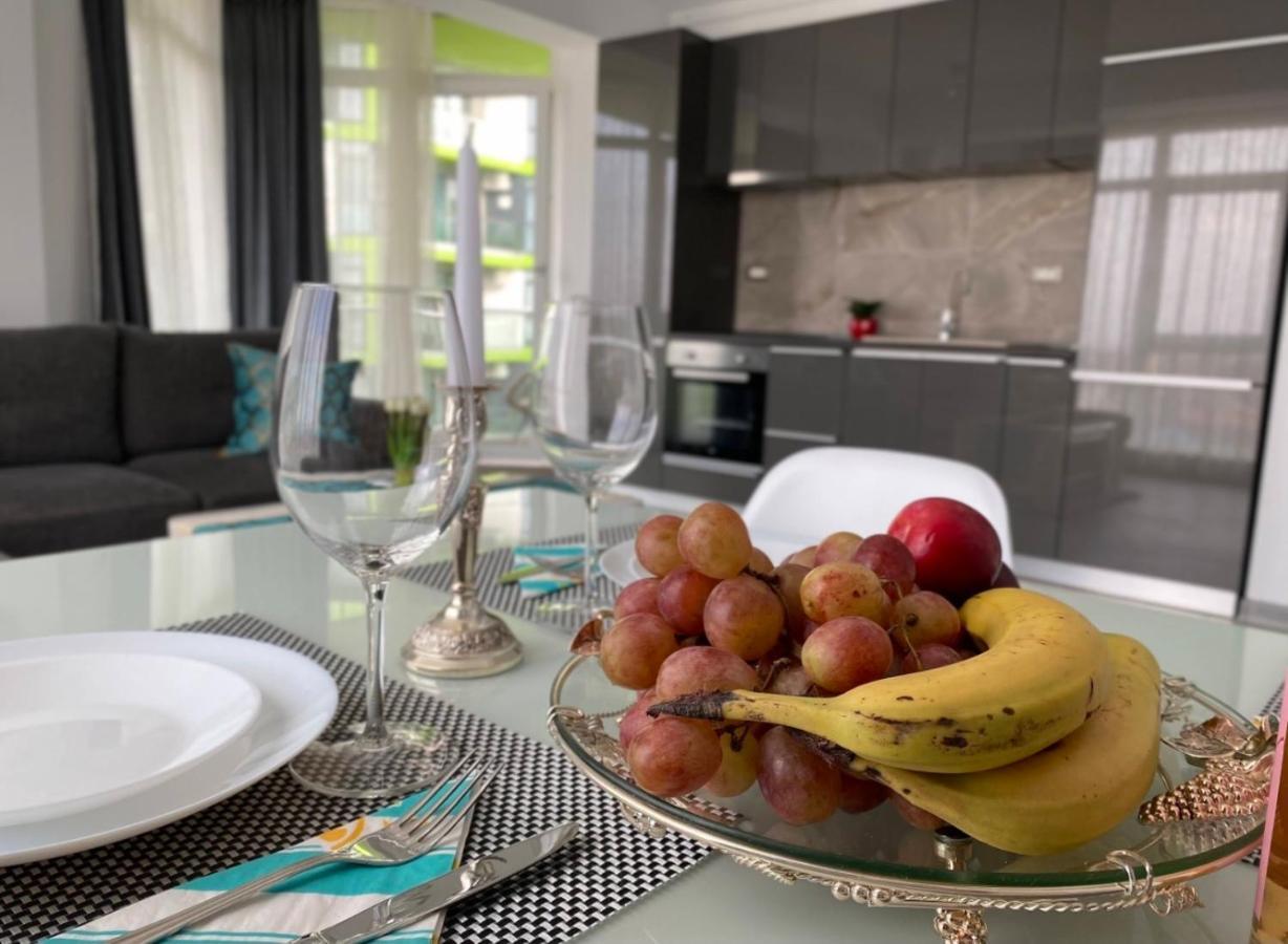Mur Apartament Alezzi Beach Resort Năvodari Eksteriør bilde