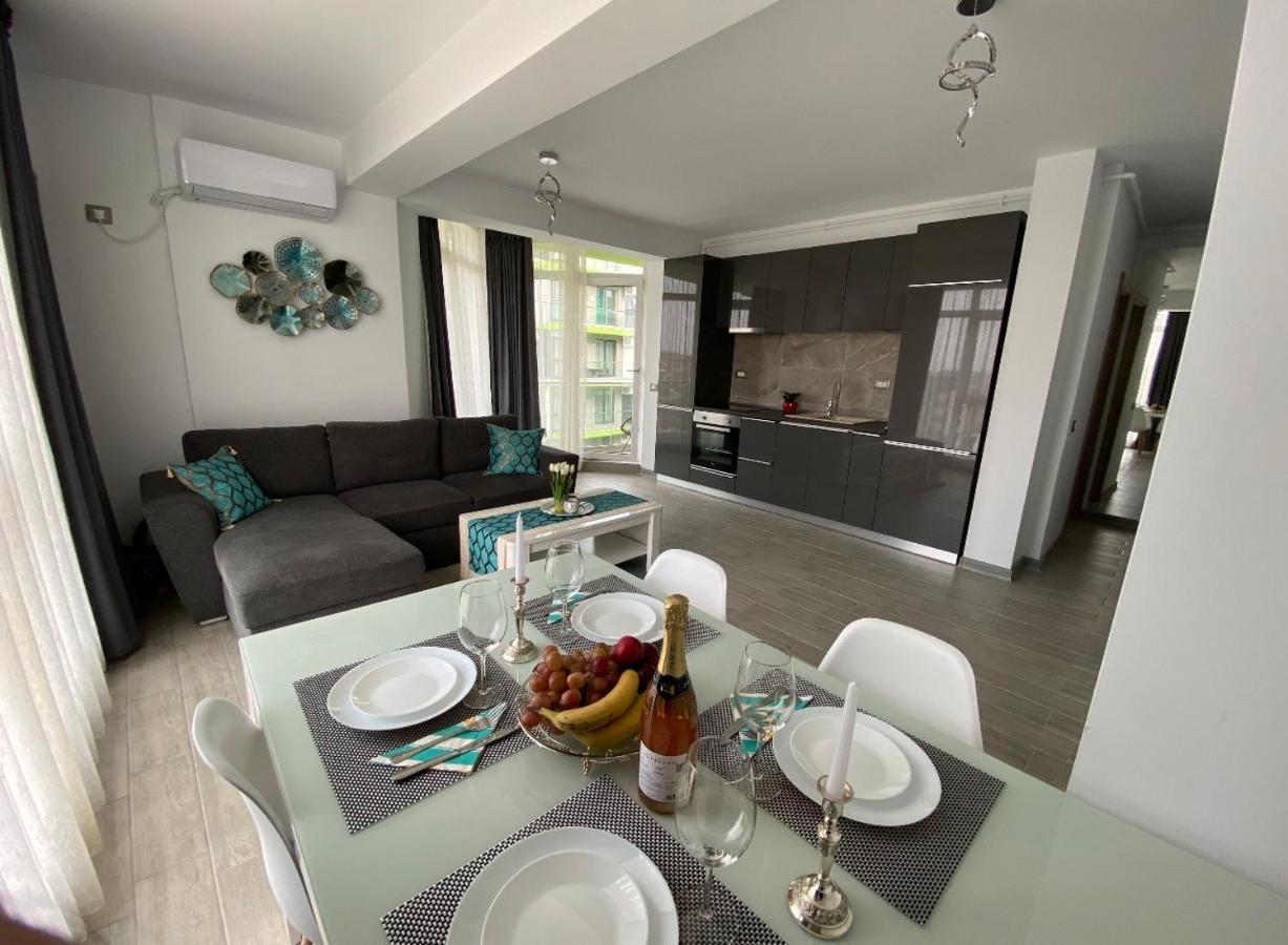 Mur Apartament Alezzi Beach Resort Năvodari Eksteriør bilde