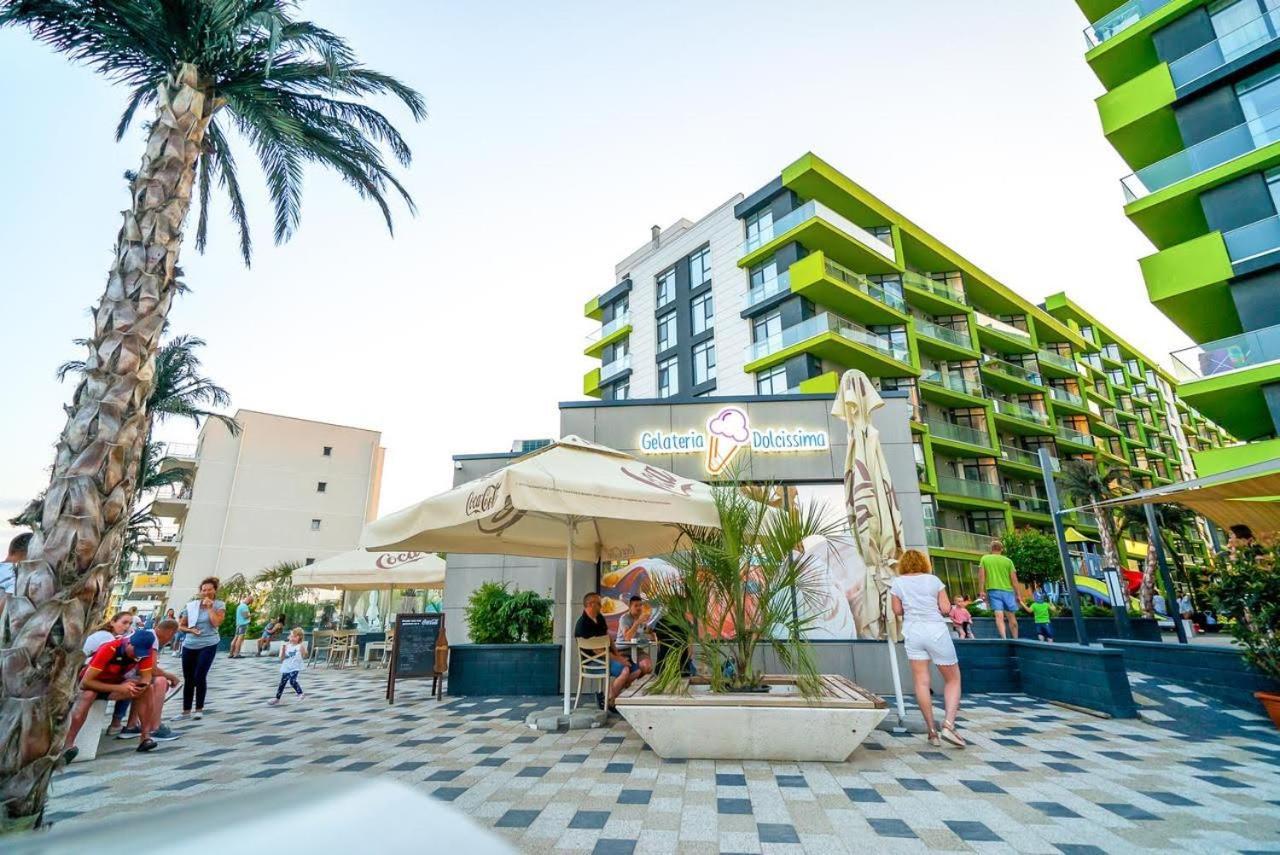 Mur Apartament Alezzi Beach Resort Năvodari Eksteriør bilde